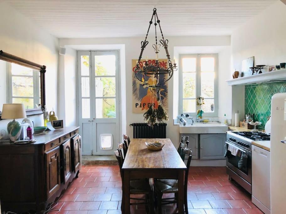 La Maison De Mama C: Charming French Village Home Sainte-Colombe-sur-l'Hers Luaran gambar